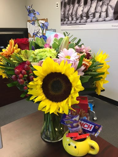 Florist «Flowers By Lili», reviews and photos, 1 Grand Ave, Englewood, NJ 07631, USA