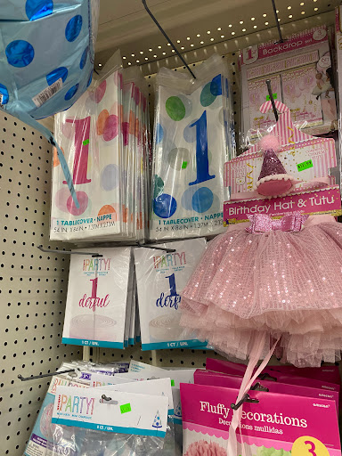 Discount Store «Royal Bargains Discount & Party Store», reviews and photos, 1 Shoppers Ln, Blackwood, NJ 08012, USA