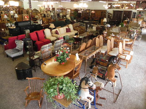 Used Furniture Store «Barrington Resale Shop», reviews and photos, 2214 E Algonquin Rd, Algonquin, IL 60102, USA