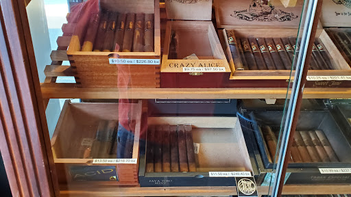 Tobacco Shop «Tobacco Grove», reviews and photos, 8069 Wedgewood Ln N, Maple Grove, MN 55369, USA