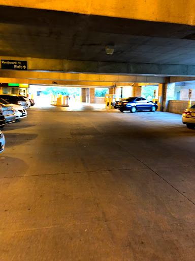 Oakland Avenue Parking Deck