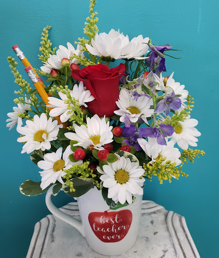 Florist «Blissful Blooms Floral», reviews and photos, 17 East Ave, Monroe, OH 45050, USA