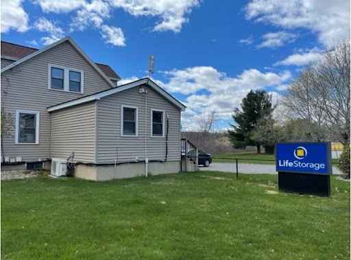 Self-Storage Facility «Life Storage», reviews and photos, 134 S Policy St, Salem, NH 03079, USA