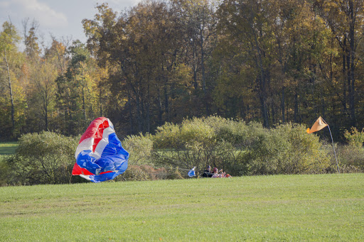 Skydiving Center «Cleveland Skydiving Center», reviews and photos, 15199 Grove Rd, Garrettsville, OH 44231, USA