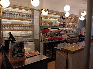 Photo n°49 de Africain Restaurant, Paris (Le Select Strasbourg) à Paris ()