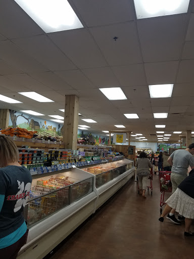 Shopping Mall «Gateway Shopping Center», reviews and photos, 221 E Swedesford Rd, Wayne, PA 19087, USA