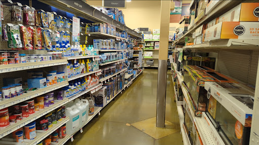 Pet Supply Store «PetSmart», reviews and photos, 805 S Seth Child Rd, Manhattan, KS 66502, USA