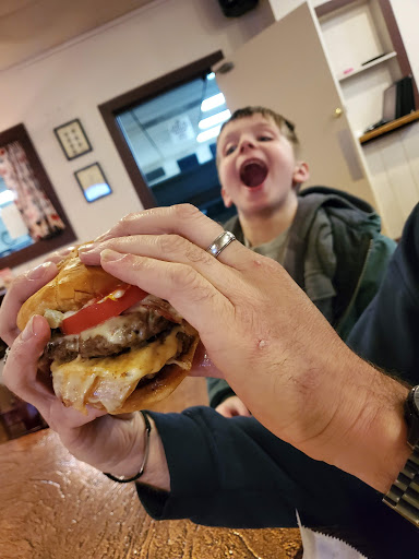 Bowling Alley «The Hardwoods Bowling and Banquet Center», reviews and photos, 1091 E Center St, Ithaca, MI 48847, USA