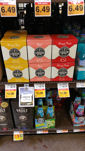 Grocery Store «Fred Meyer», reviews and photos, 11565 SW Pacific Hwy, Tigard, OR 97223, USA