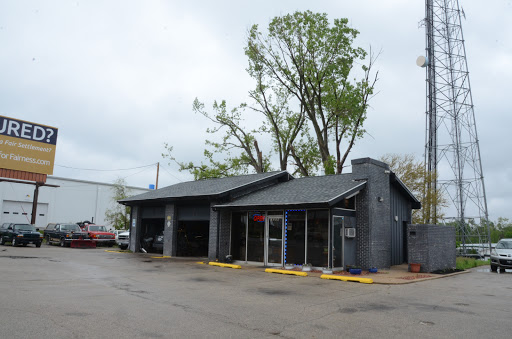 Used Car Dealer «Kings Kars», reviews and photos, 1204 Blairs Ferry Rd, Marion, IA 52302, USA