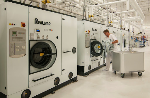 Dry Cleaner «Wooven Dry Cleaning and Wash & Fold», reviews and photos, 2300 W Copans Rd #3, Pompano Beach, FL 33069, USA