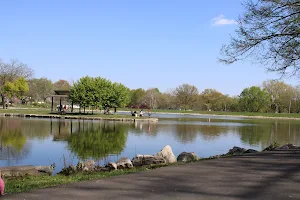 South Lake Park image