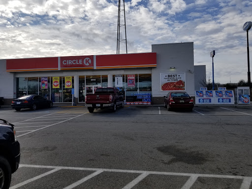 Convenience Store «Circle K», reviews and photos, 2415 W Jonathan Moore Pike, Columbus, IN 47201, USA