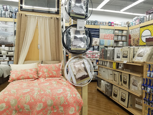 Bed Bath & Beyond