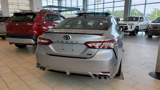 Toyota Dealer «Kenny Ross Toyota», reviews and photos, 8900 University Blvd, Moon, PA 15108, USA