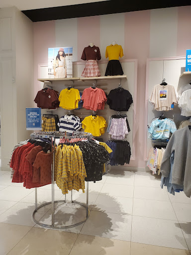 Clothing Store «Forever 21», reviews and photos, 5900 Sugarloaf Pkwy #531, Lawrenceville, GA 30043, USA