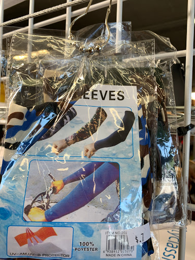 Discount Store «Rialto Discount Mall», reviews and photos, 463 E Foothill Blvd, Rialto, CA 92376, USA