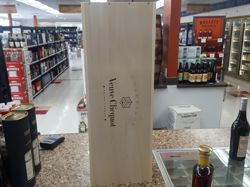 Liquor Store «SoCal Wine & Spirits», reviews and photos, 1042 E First St, Tustin, CA 92780, USA