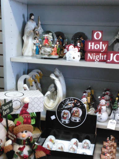 Christian Book Store «Trinity Gifts & Books Inc», reviews and photos, 4623 National Rd E, Richmond, IN 47374, USA