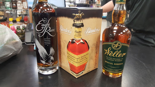 Liquor Store «Total Discount Liquors», reviews and photos, 1438 Liberty Rd # 10, Sykesville, MD 21784, USA