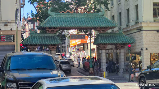 Sportswear Store «lululemon», reviews and photos, 327 Grant Ave, San Francisco, CA 94108, USA