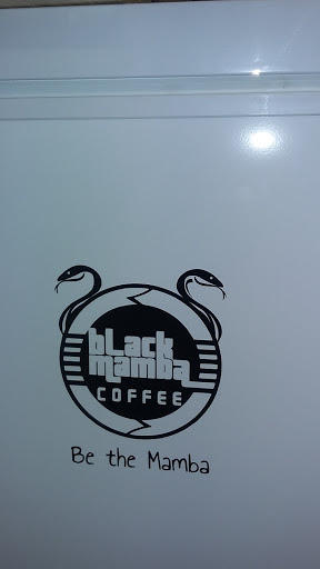 Gourmet Grocery Store «Garden Gourmet Market», reviews and photos, 1130 N Ashland Ave, Chicago, IL 60622, USA