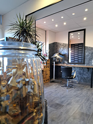 Évasion coiffure à La Brillanne