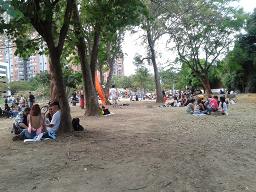 Skate Bowl at Ciudad del Río