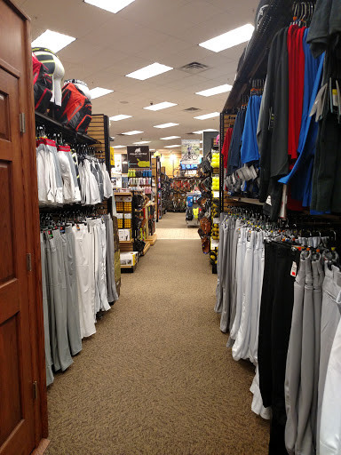 Sporting Goods Store «SCHEELS», reviews and photos, 2800 S Columbia Rd, Grand Forks, ND 58201, USA