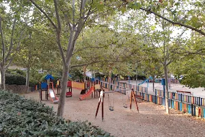 Parque Amarillo (Área Infantil 02003/02004) image