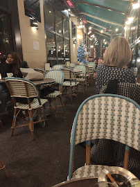 Atmosphère du Restaurant français Le Hameau à Paris - n°9