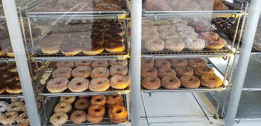 Donut Shop «Golden Donut», reviews and photos, 2360 University Ave, San Diego, CA 92104, USA