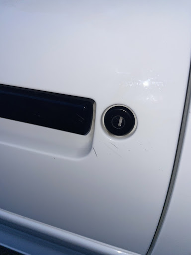 Auto Body Shop «Service King Collision Repair of Gaithersburg», reviews and photos, 8221 Snouffer School Rd, Gaithersburg, MD 20879, USA