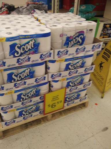 Grocery Store «Save-A-Lot», reviews and photos, 2440 S French Ave, Sanford, FL 32771, USA