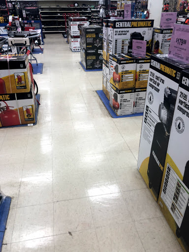 Tool Store «Harbor Freight Tools», reviews and photos, 639 Clairton Blvd A, Pleasant Hills, PA 15236, USA
