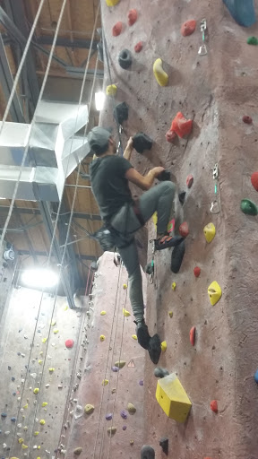 Rock Climbing Gym «Edgeworks Climbing», reviews and photos, 6102 N 9th St #200, Tacoma, WA 98406, USA