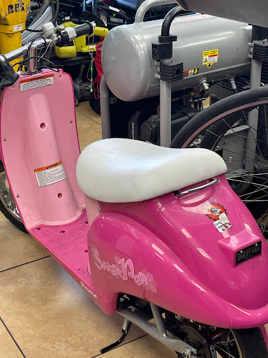 Pawn Shop «GC Pawn #6 - Gold N Connection», reviews and photos, 1472 N State Road-7, Lauderhill, FL 33313, USA