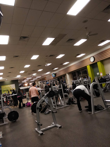 Shopping Mall «The Promenade Shops At Clifton», reviews and photos, 852 NJ-3, Clifton, NJ 07012, USA