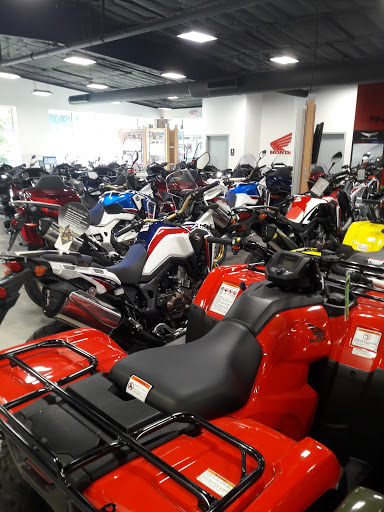 Motorcycle Dealer «RC Hill Honda Powersports», reviews and photos, 560 S Woodland Blvd, DeLand, FL 32720, USA