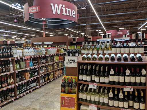 Supermarket «Giant Eagle Supermarket», reviews and photos, 55 Meadow Park Ave, Lewis Center, OH 43035, USA