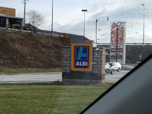 Supermarket «ALDI», reviews and photos, 239 Clairton Blvd, West Mifflin, PA 15236, USA