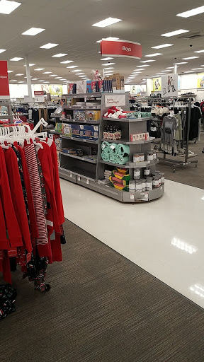 Department Store «Target», reviews and photos, 100 Grand Hill Pl, Holly Springs, NC 27540, USA