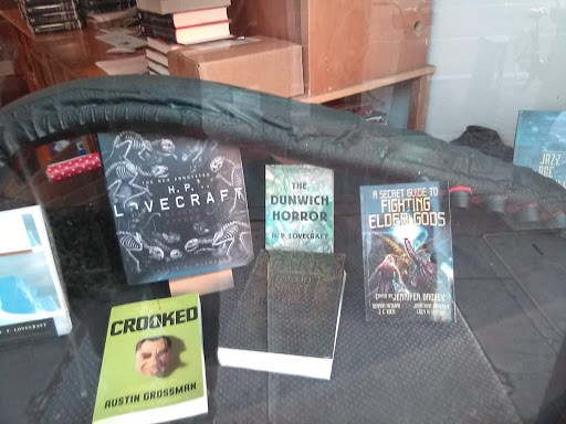 Book Store «Borderlands Books», reviews and photos, 866 Valencia St, San Francisco, CA 94110, USA