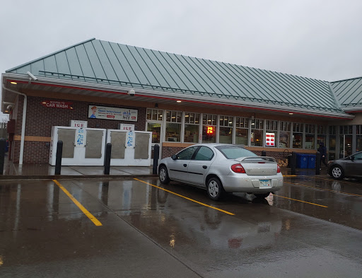 Convenience Store «Kwik Trip #812», reviews and photos, 1756 Bunker Lake Blvd NW, Andover, MN 55304, USA