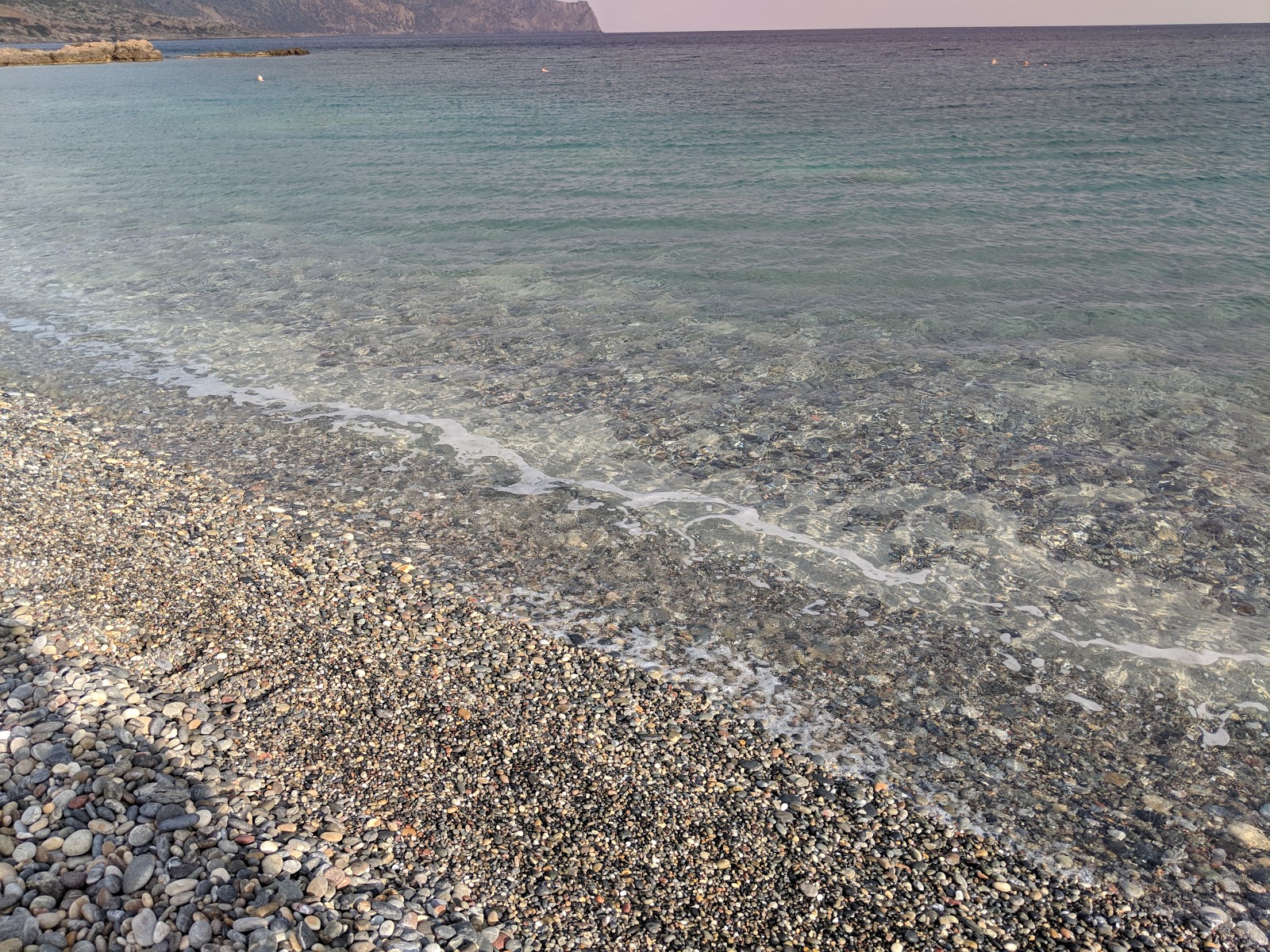 Photo of Gialiskari beach located in natural area