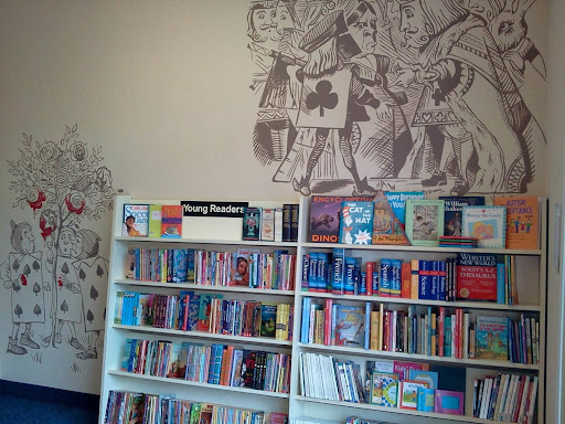 Book Store «Between the Covers», reviews and photos, 12330 James St #55b, Holland, MI 49424, USA