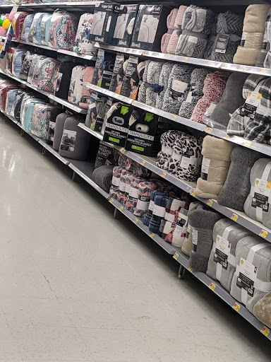 Discount Store «Walmart», reviews and photos, 72 Main St, North Reading, MA 01864, USA