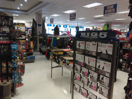Sporting Goods Store «Big 5 Sporting Goods - Everett», reviews and photos, 7705 Evergreen Way g014, Everett, WA 98208, USA