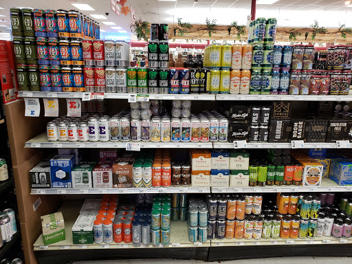 Liquor Store «Curtis Liquors - Weymouth», reviews and photos, 486 Columbian St, Weymouth, MA 02190, USA