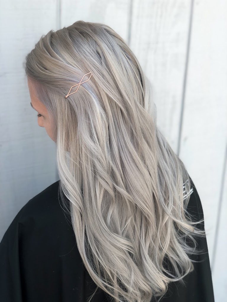 Nevaeh Salon 24301